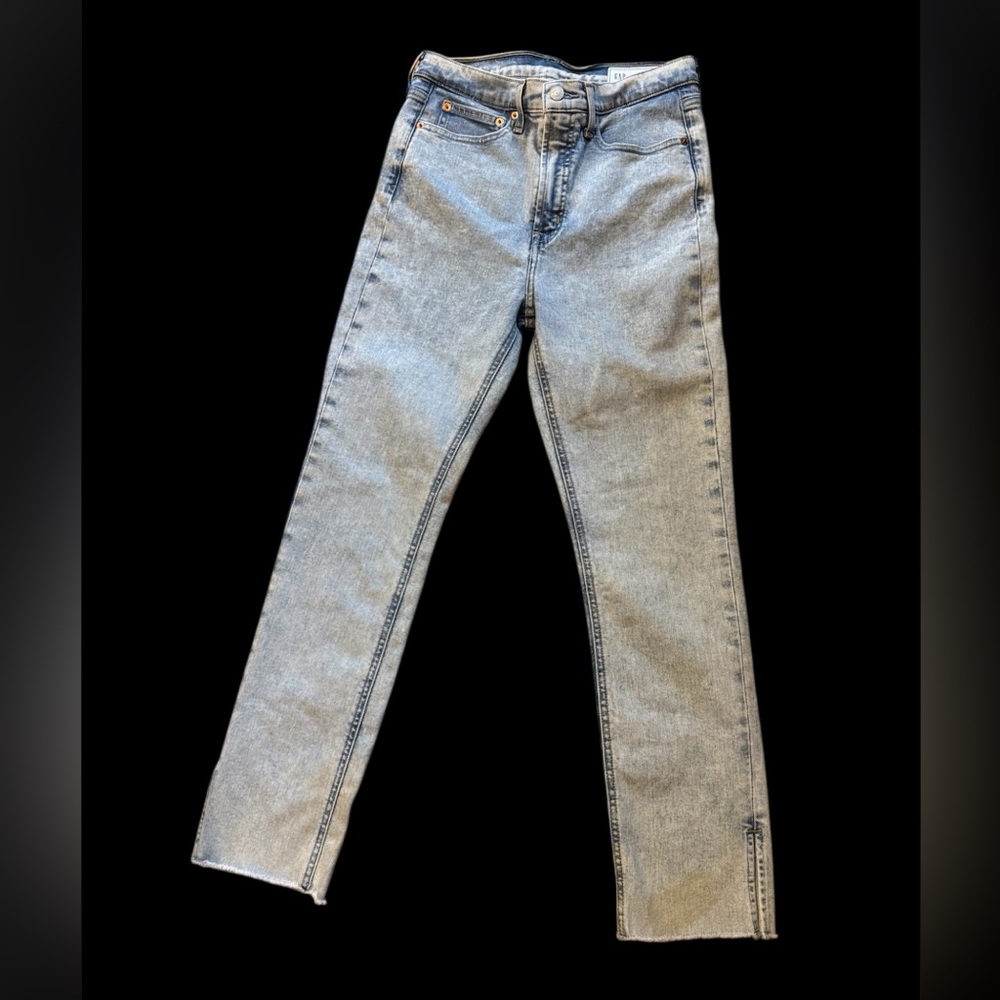 Stylish Brand new with tags Gap Denim Jeans size 28 ,high waist ,stretchy